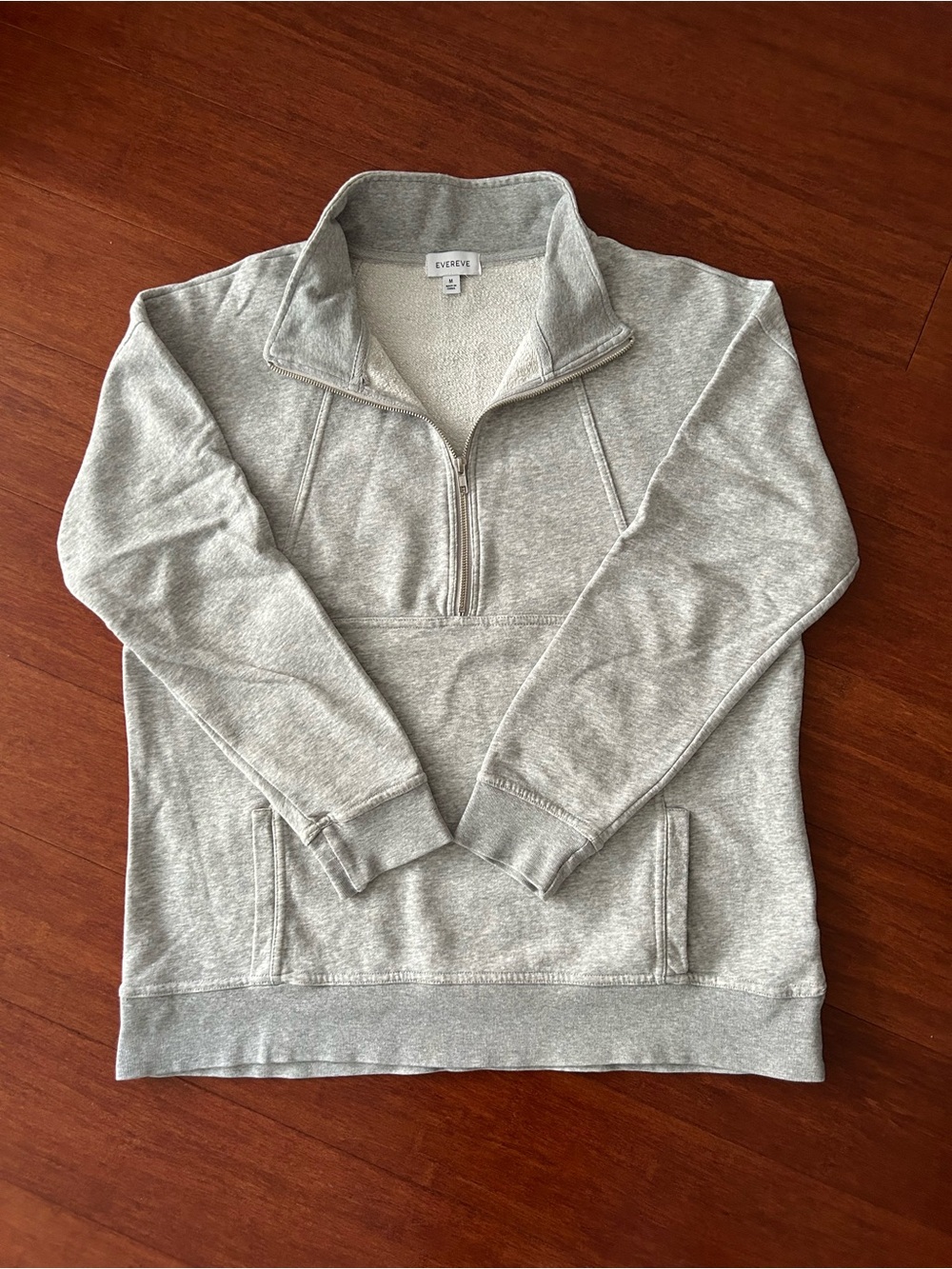 Evereve Women’s Light Gray Quarter-Zip Sweatshirt